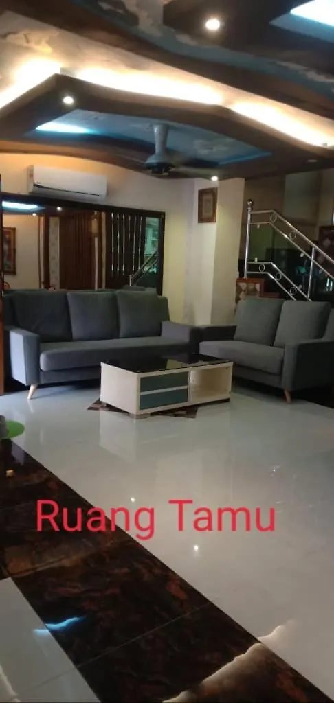 Mawar Homestay Куала-Лумпур